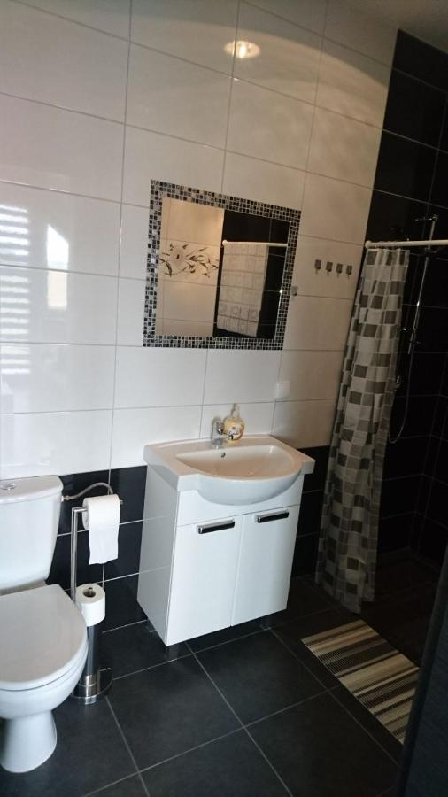 Appartamento Relax U Agi I Jurka Stegna  Esterno foto